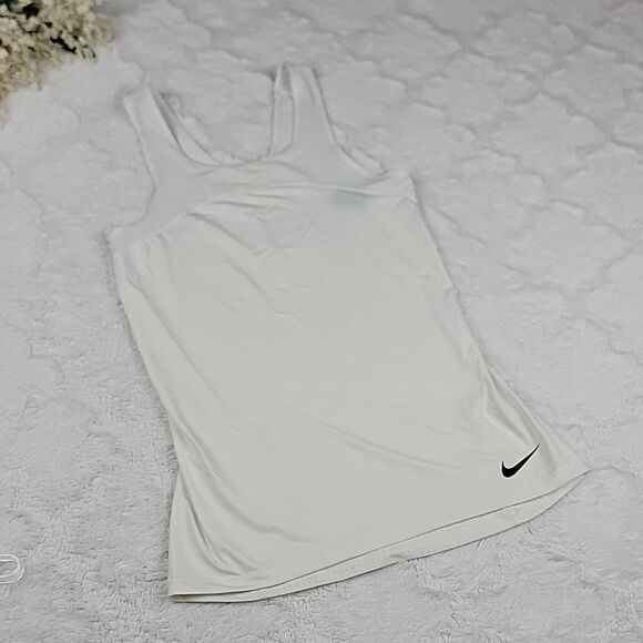Nike Tops - NIKE PRO Hypercool Tank Top [SIZE SMALL]‎
